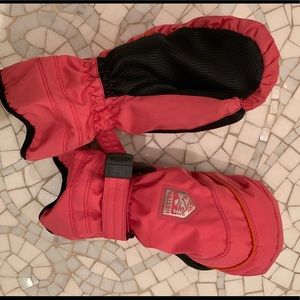 Girls Hestra ski gloves size 6 ... firm price:)